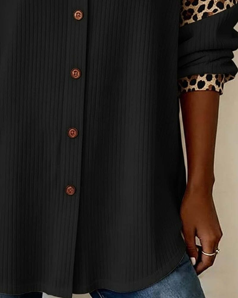 SAVANNAH™ | Leopard Print Button-Front Blouse