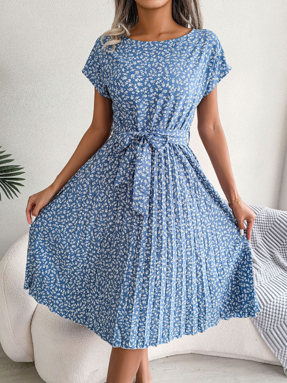 TARYN™ | Lightweight Vintage Floral Dress