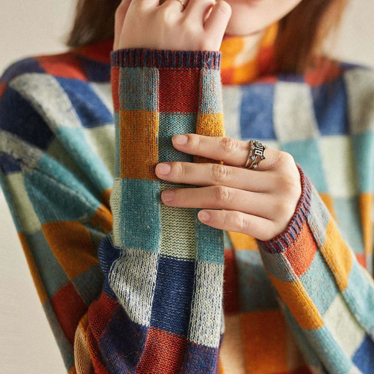 ISLA™ | Cozy Retro Sweater